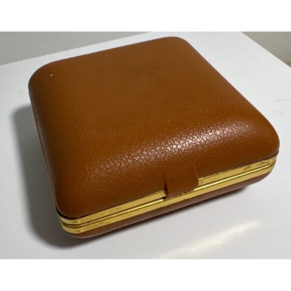 Vintage Equity Travel Alarm Clock In Brown Leatherette Case - Picture 6 of 6